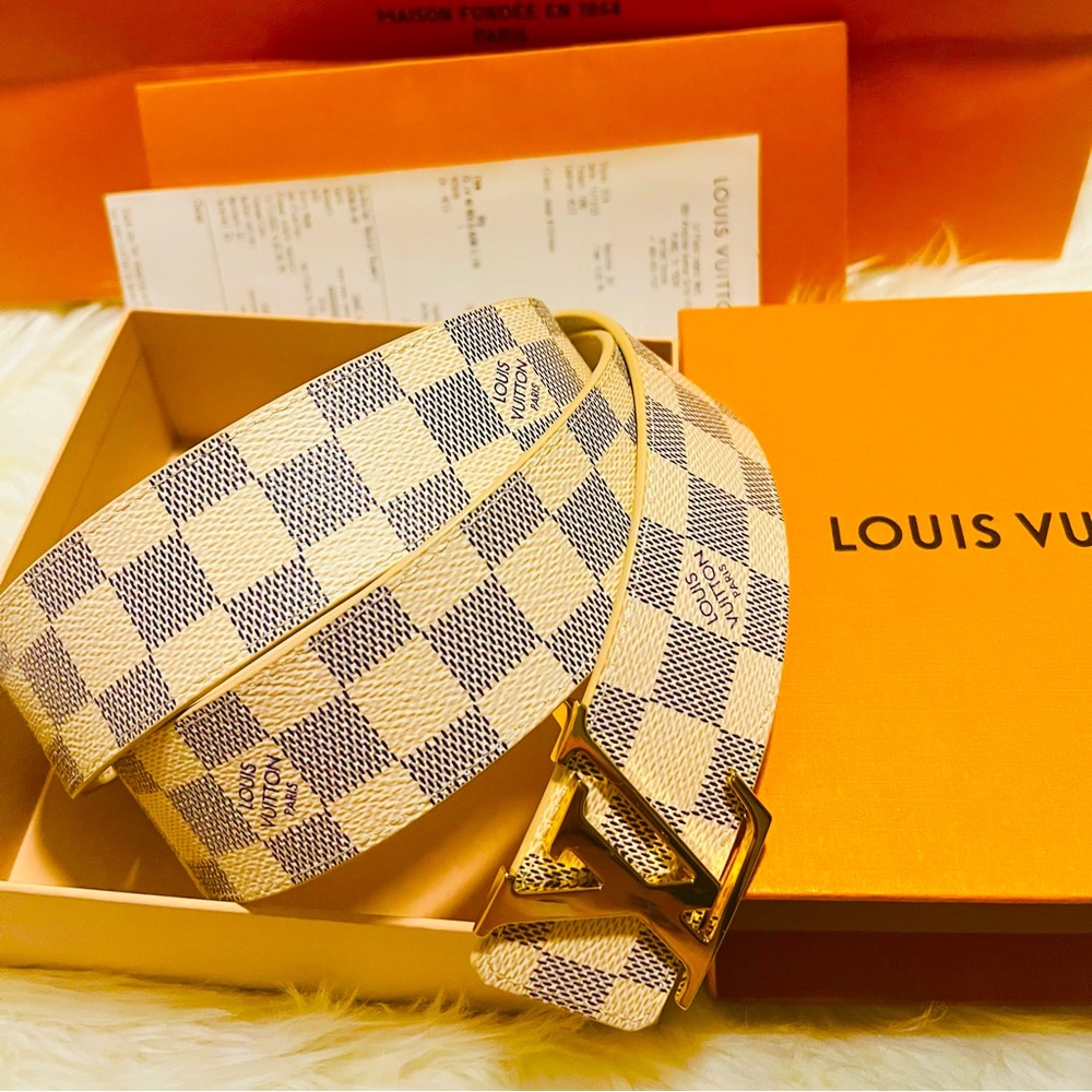 Louis Vuitton Damier azur belt